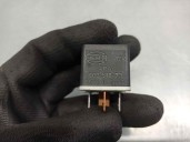 Recambio de rele para volvo serie 850 2.5 cat referencia OEM IAM 9130269 4RA00351073 HELLA