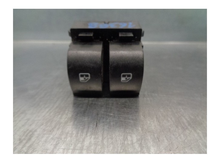 Recambio de mando elevalunas delantero izquierdo para lancia ypsilon (402) 1.2 cat referencia OEM IAM 735531345  