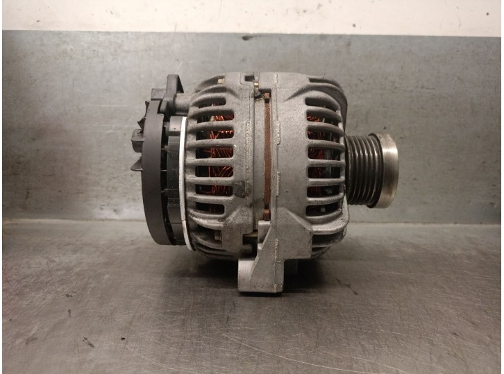 Recambio de alternador para volvo s60 berlina 2.4 diesel cat referencia OEM IAM 30658085 36012358 0124525060 BOSCH