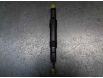Replacement injector for Ford Transit mod.2000 open body 2.0 TD cat OEM IAM reference XS7BF 