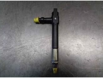 Recambio de inyector para mazda premacy (cp) 2.0 turbodiesel cat referencia OEM IAM RF4F13H50 73908D DENSO