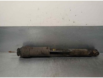 Recambio de amortiguador trasero izquierdo para ssangyong rodius 2.7 turbodiesel cat referencia OEM IAM 4531021100  