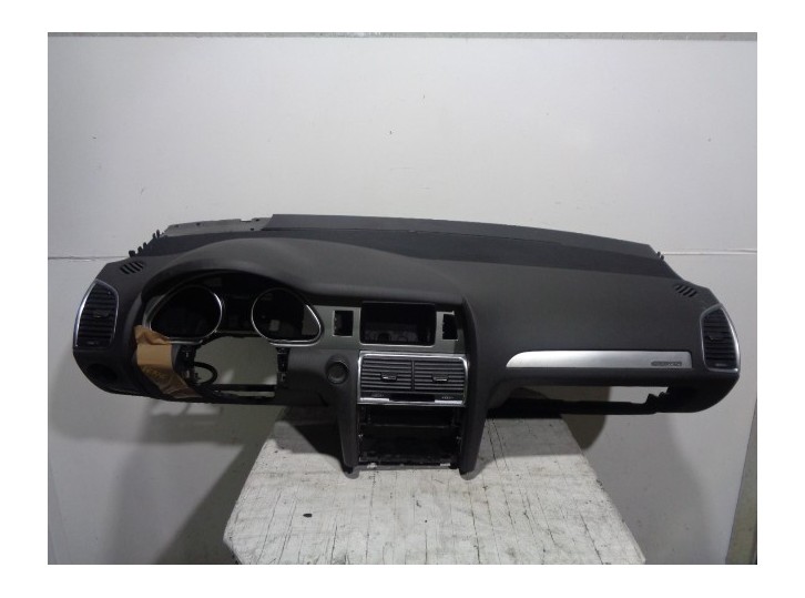 Replacement dashboard for Audi Q7 (4L) 3.0 V6 24V TDI OEM IAM reference 4L1857041NTPR BLACK 