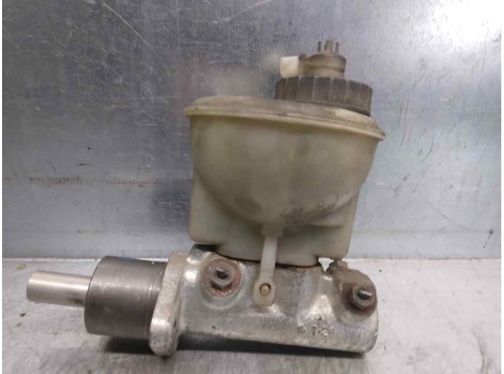 Recambio de bomba freno para volkswagen vento (1h2) 1.8 referencia OEM IAM 1H1611307A  GIRLING