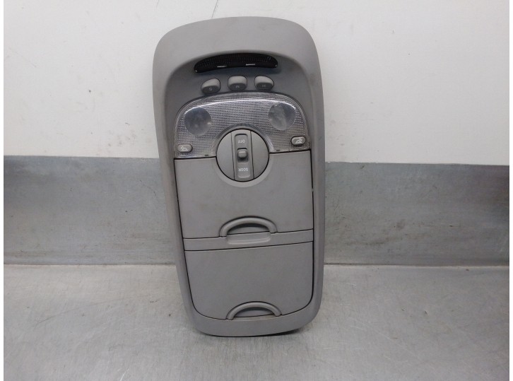 Recambio de luz interior para kia carnival ii 2.9 crdi lx referencia OEM IAM 0K53E51410 