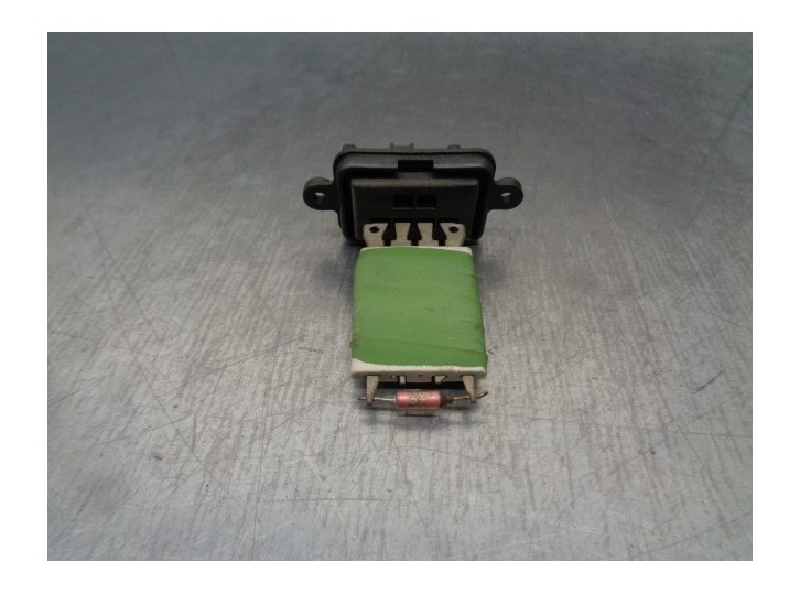 Recambio de resistencia calefaccion para lancia ypsilon (402) 1.2 cat referencia OEM IAM 46723713  