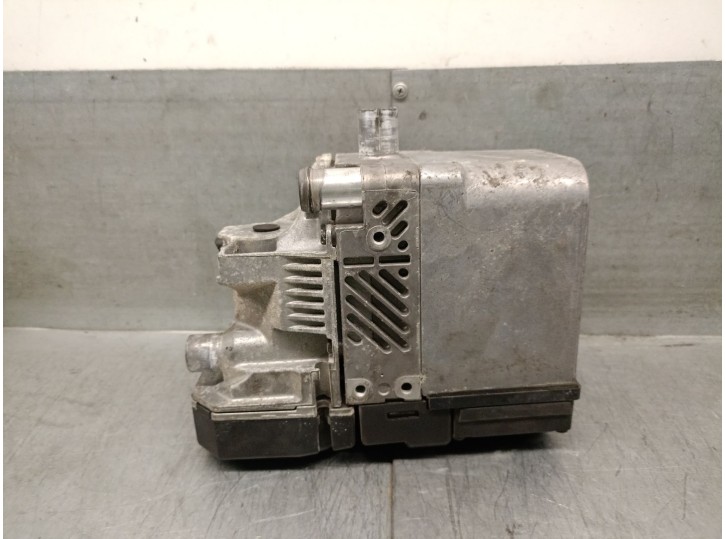Recambio de calentador agua para audi q7 (4lb) 3.0 tdi quattro referencia OEM IAM 4L0910105B 4L0815071F 4L0910105