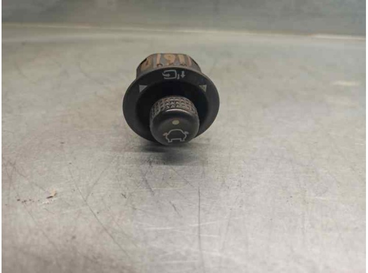 Recambio de mando retrovisor para ford fiesta (cbk) 1.6 tdci cat referencia OEM IAM 1S7T17B676AA  