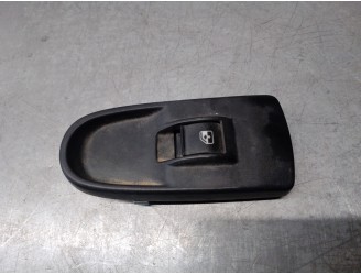 Replacement front right window regulator switch for Iveco Daily KA 2.3 diesel CAT OEM IAM reference 5801484225 