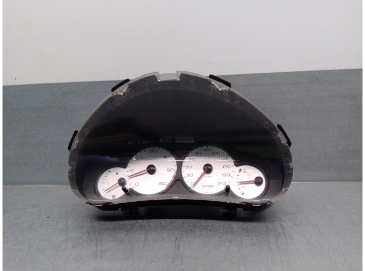 Recambio de cuadro instrumentos para peugeot 206 berlina x-line refri referencia OEM IAM 9648836580  