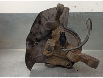 Recambio de mangueta delantera izquierda para opel omega b 2.5 turbodiesel (x 25 td / u 25 td / l93) referencia OEM IAM R9040023