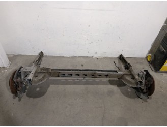 Recambio de puente trasero para honda jazz v (gr_, gs_) 1.5 ehev (gr3, gr6) referencia OEM IAM 5637935 5637935 