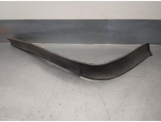 Recambio de molduras delanteras para audi 100 berlina (443) 2.2 referencia OEM IAM 443805618  