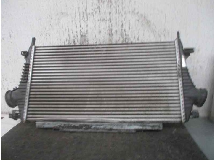 Recambio de intercooler para opel insignia berlina 2.0 cdti cat referencia OEM IAM 13241751 1302647 U3368002 BEHR