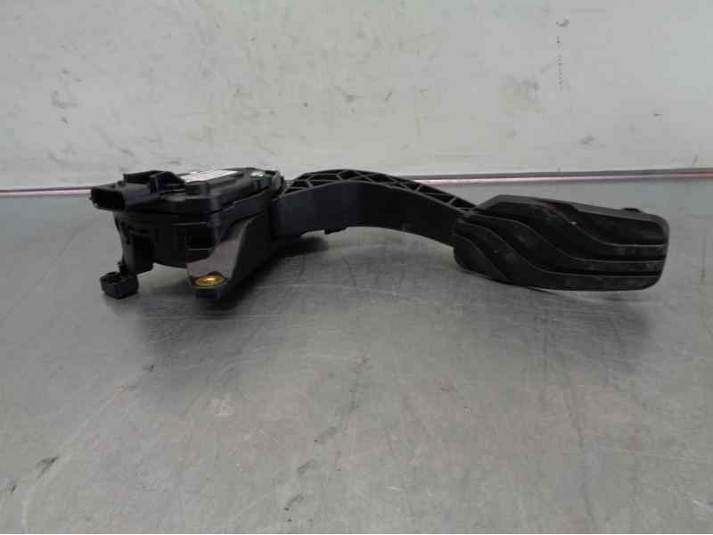 Recambio de potenciometro pedal para dacia duster ii 1.6 sce cat referencia OEM IAM 180108467R  