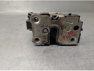 Recambio de cerradura puerta delantera izquierda para iveco daily ka 2.3 diesel cat referencia OEM IAM 500314255  5 PUERTAS