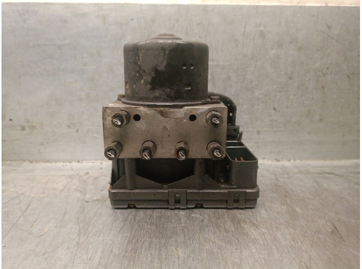 Replacement ABS for Chrysler PT Cruiser (PT_) 2.2 CRD OEM IAM reference P05273138AA 5072660AA 25020408133 ATE