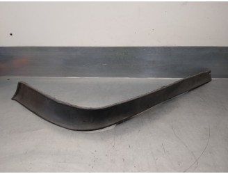 Recambio de molduras delanteras para audi 100 berlina (443) 2.2 referencia OEM IAM 443805617  