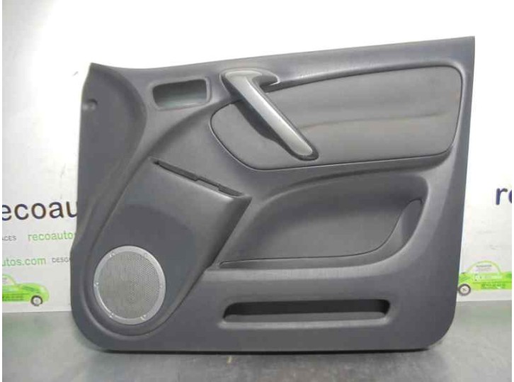 Recambio de guarnecido puerta delantera derecha para toyota rav 4 2.4 120kw referencia OEM IAM 6761042621B0  