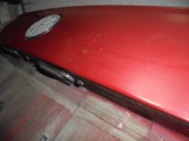 Recambio de porton trasero para volkswagen vento (1h2) 1.8 referencia OEM IAM ROJO 4 PUERTAS