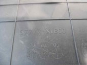 Recambio de guarnecido puerta delantera derecha para toyota rav 4 2.4 120kw referencia OEM IAM 6761042621B0  