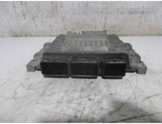 Recambio de centralita motor uce para renault clio iii 1.5 dci diesel referencia OEM IAM 8200565863 S122326109A SIEMENS