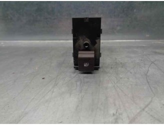 Recambio de mando elevalunas trasero izquierdo para opel insignia berlina 2.0 cdti cat referencia OEM IAM 13301889 