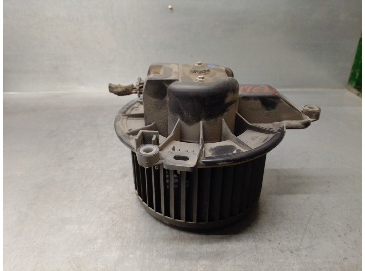 Recambio de motor calefaccion para iveco daily ka 2.3 diesel cat referencia OEM IAM 5M8626100  