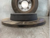 Recambio de disco freno trasero para hyundai kona 1.0 tgdi cat referencia OEM IAM 584113X300  