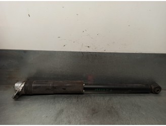 Replacement rear left shock absorber for Seat Leon (5F1) 1.4 16V TSI OEM IAM reference 5Q0513049DD 3430023 KYB