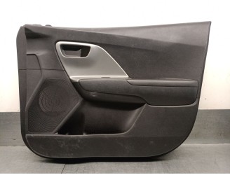 Recambio de guarnecido puerta delantera derecha para kia niro i (de) 1.6 gdi hybrid referencia OEM IAM 82321G5000 82306G5040DR1 