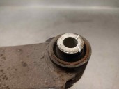 Recambio de brazo suspension inferior trasero izquierdo para ssangyong rodius 2.7 turbodiesel cat referencia OEM IAM 665926 