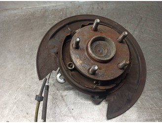 Recambio de mangueta trasera derecha para toyota corolla verso (r1) 2.2 d-cat referencia OEM IAM 432110F010 