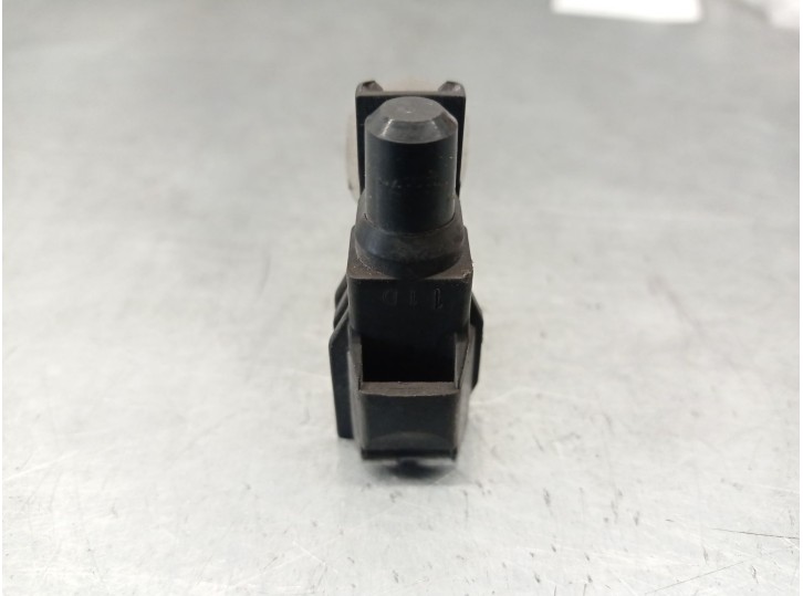 Recambio de sensor para peugeot 108 1.0 vti 72 referencia OEM IAM 0775005191 