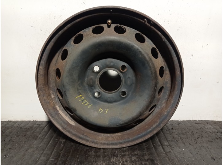 Recambio de llanta para renault megane i classic (la0) 1.9 diesel referencia OEM IAM 7700416388 R135.50BX13CHET36 HIERRO