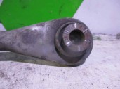 Recambio de brazo suspension inferior trasero izquierdo para peugeot 407 st sport referencia OEM IAM 443894  