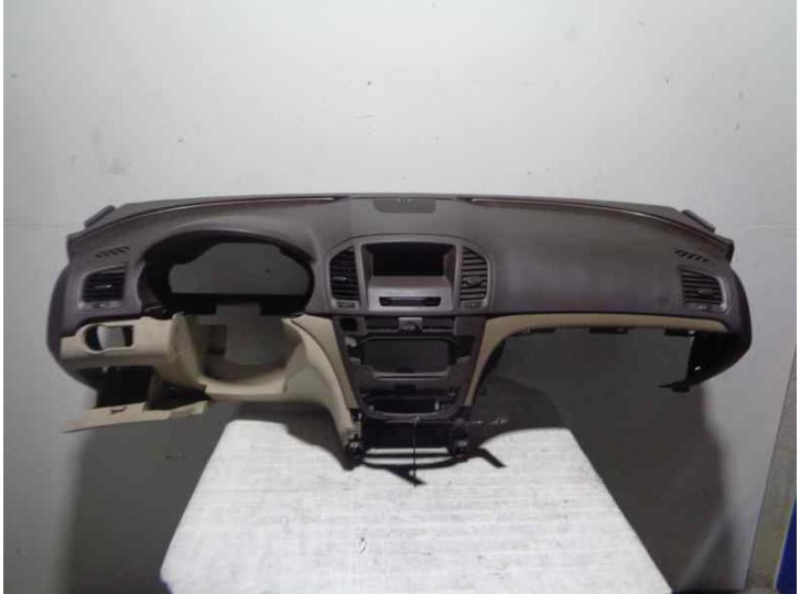 Recambio de salpicadero para opel insignia berlina 2.0 cdti cat referencia OEM IAM 3485940 MARRON Y BEIGE 