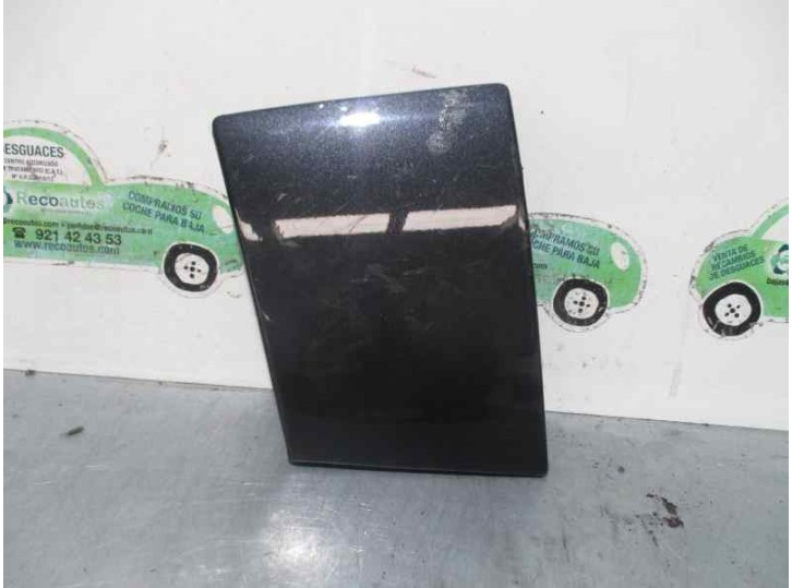 Recambio de molduras traseras para hyundai santa fe (bm) 2.2 crdi cat referencia OEM IAM 2195423  