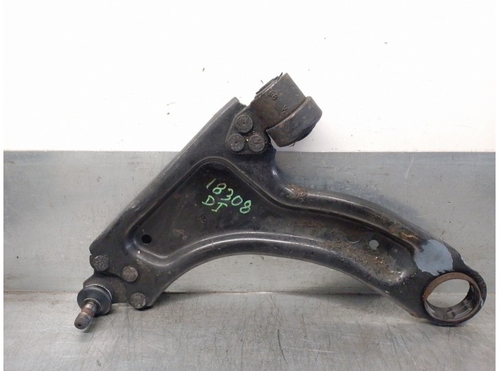 Recambio de brazo suspension inferior delantero izquierdo para opel meriva a 1.7 16v cdti referencia OEM IAM 5352027 