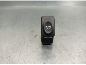 Recambio de mando elevalunas delantero derecho para renault clio ii fase i (b/cbo) 1.4 referencia OEM IAM 8200060046 