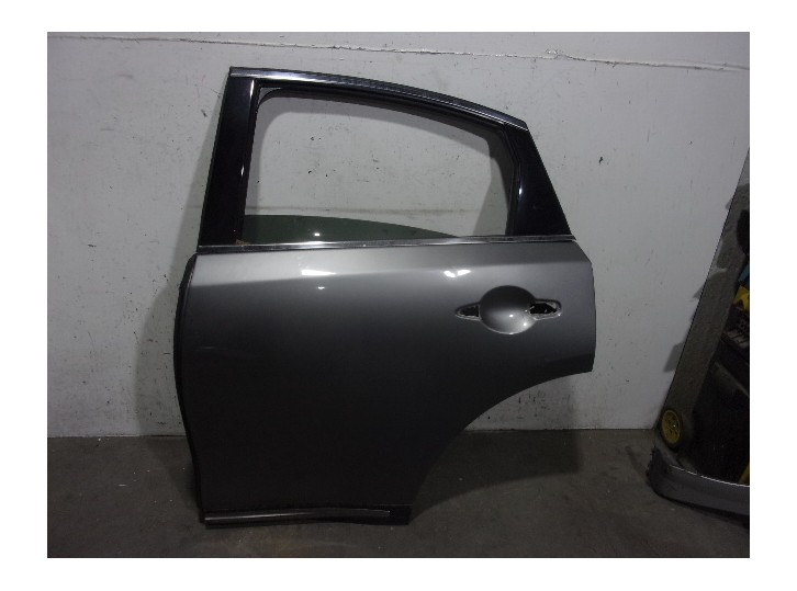 Recambio de puerta trasera izquierda para infiniti fx 3.7 v6 cat referencia OEM IAM H210A1CAMA GRIS OSCURO 5 PUERTAS