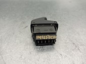Recambio de mando elevalunas delantero derecho para renault clio ii fase i (b/cbo) 1.4 referencia OEM IAM 8200060046 