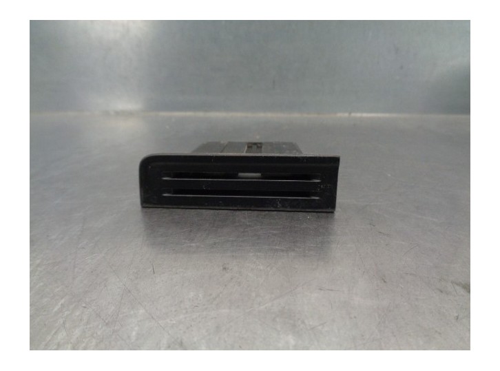 Recambio de moldura para volkswagen polo (6r1) 1.4 fsi referencia OEM IAM 6C0858373  