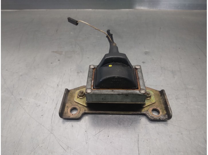 Recambio de bobina encendido para peugeot 205 berlina 1.2 referencia OEM IAM 2526009 
