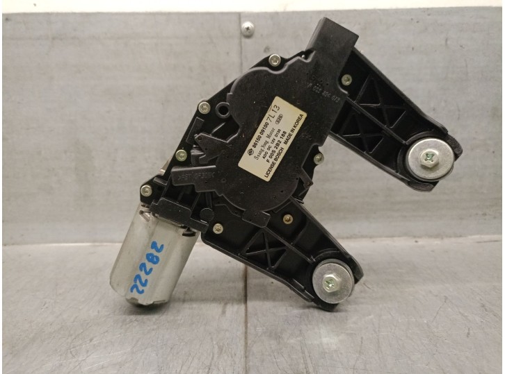 Recambio de motor limpia trasero para ssangyong kyron 2.0 xdi referencia OEM IAM 8615009100  F00S2B2188 BOSCH