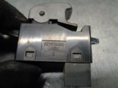Recambio de mando elevalunas trasero derecho para ssangyong rodius xdi referencia OEM IAM 621W05450  