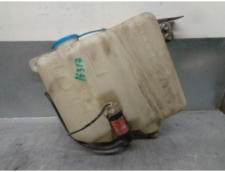 Recambio de deposito limpia para ssangyong rodius xdi referencia OEM IAM 7841021000  