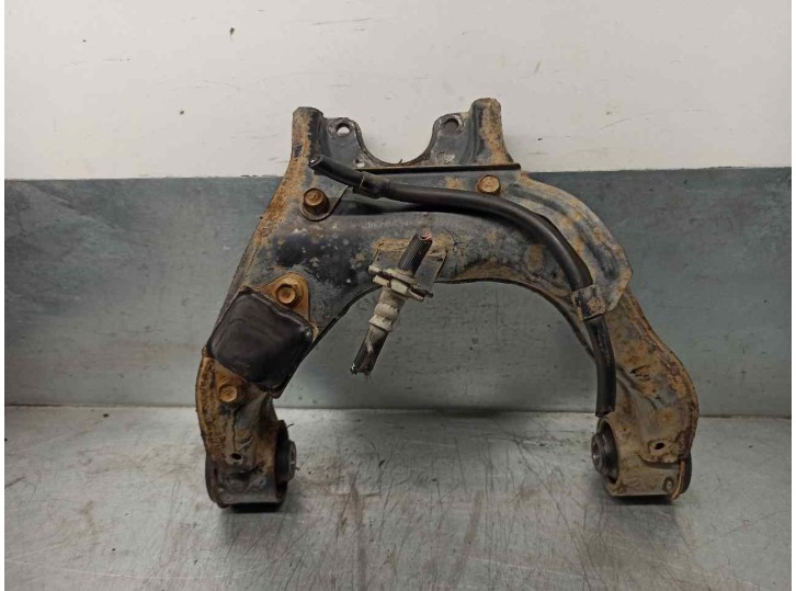 Recambio de brazo suspension superior delantero derecho para mitsubishi l 200 (ka0/kb0) 2.5 di-d cat referencia OEM IAM 4010A014