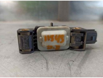 Replacement airbag sensor for Hyundai Tucson (JM) 2.0 CRDi CAT OEM IAM reference 959202E000 0285003035 BOSCH