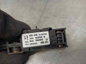 Replacement airbag sensor for Hyundai Tucson (JM) 2.0 CRDi CAT OEM IAM reference 959202E000 0285003035 BOSCH